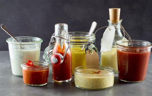 saus, sauzen, sausje, mayonaise, tartaar, pepersaus, favorieten, mosselsaus, remoulade, aioli, spar.be