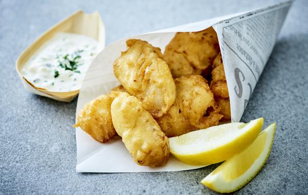kibbeling, hollands, nederland, kabeljauw, zelfgemaakt, zelf maken, vis, witvis, citroen, puntzakje, spar.be
