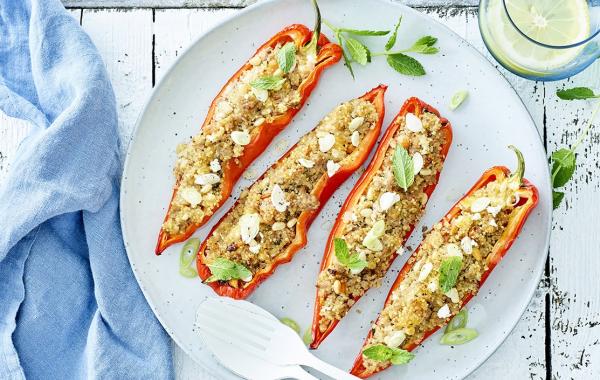 quinoa,piment pointu,haché de boeuf,pignons de pin,feta,spar.be