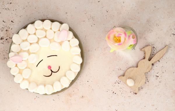 Kids, fun, dessert, cheesecake, paaseitjes, marshmallows, lammetjestaart, Pasen, paasdessert, spar.be