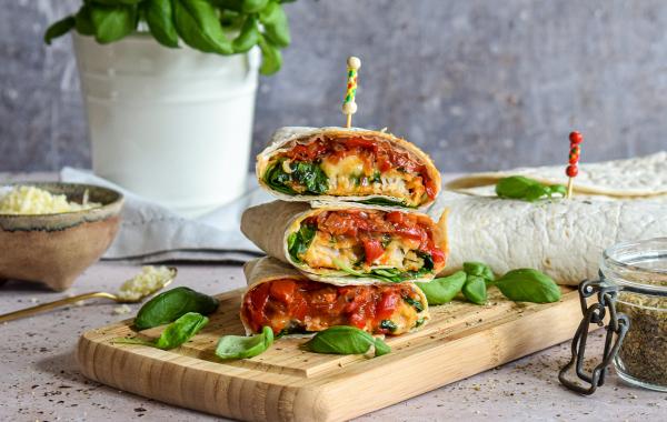 wrap, vis, kombinor, tomaat, mozzarella, paprika, paprikasaus, lunch, snel, spar.be
