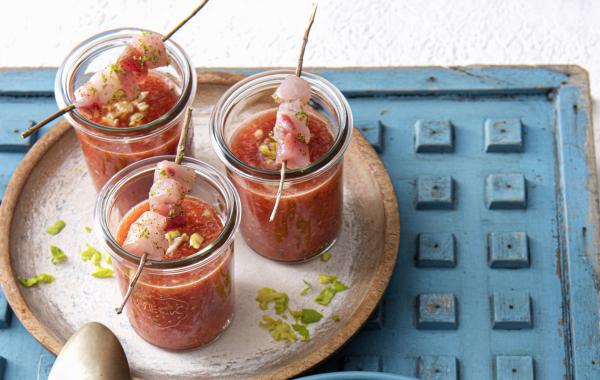 gazpacho, watermeloen, meloen, fruit, vis, zwaarvis, spiesje, soep, soepen, koude soep, aperitief, spar.be