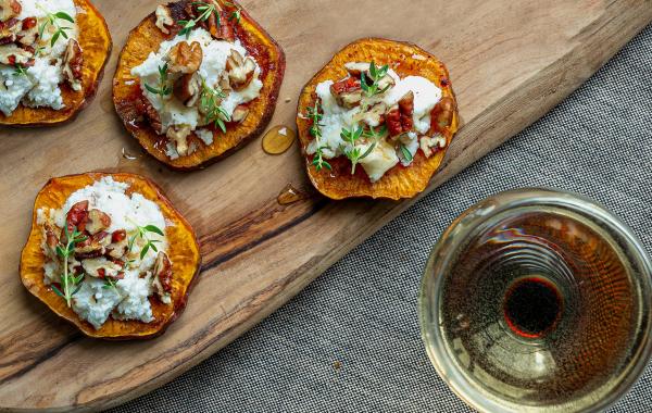 zoete aardappel, aardappel, aardappelen, kaas, geitenkaas, aperitief, hapje, tapas, weekendhapje, herfst, spar.be