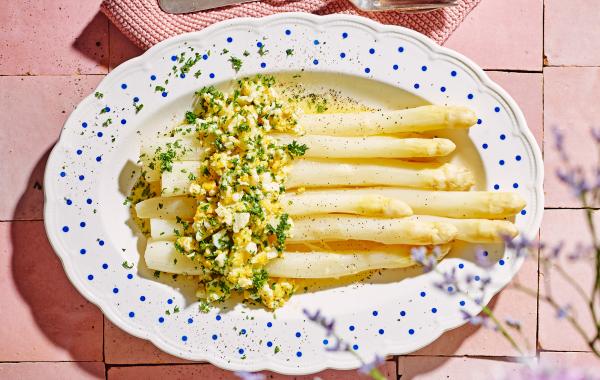 asperges, ei, à la flamande, botersaus, peterselie, voorgerecht, lente, spar.be