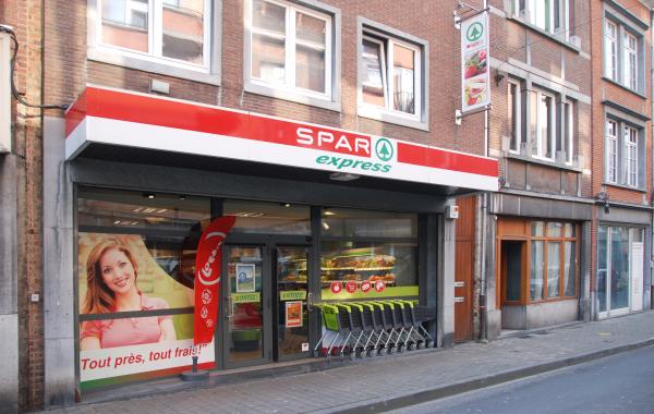 SPAR Express Namen, Supermarkt